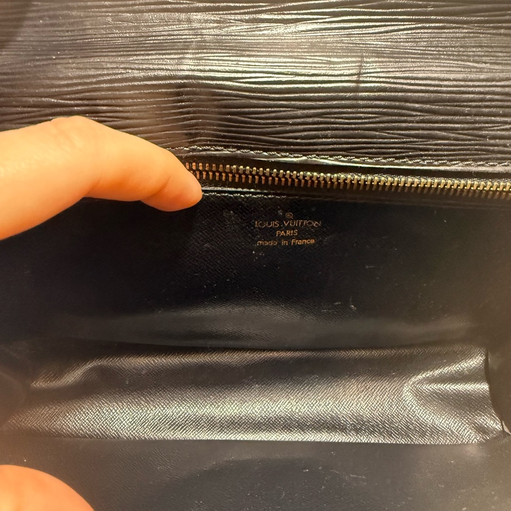 Louis Vuitton Black Epi Pochette Sellier Dragonne Clutch - Picture 5 of 11